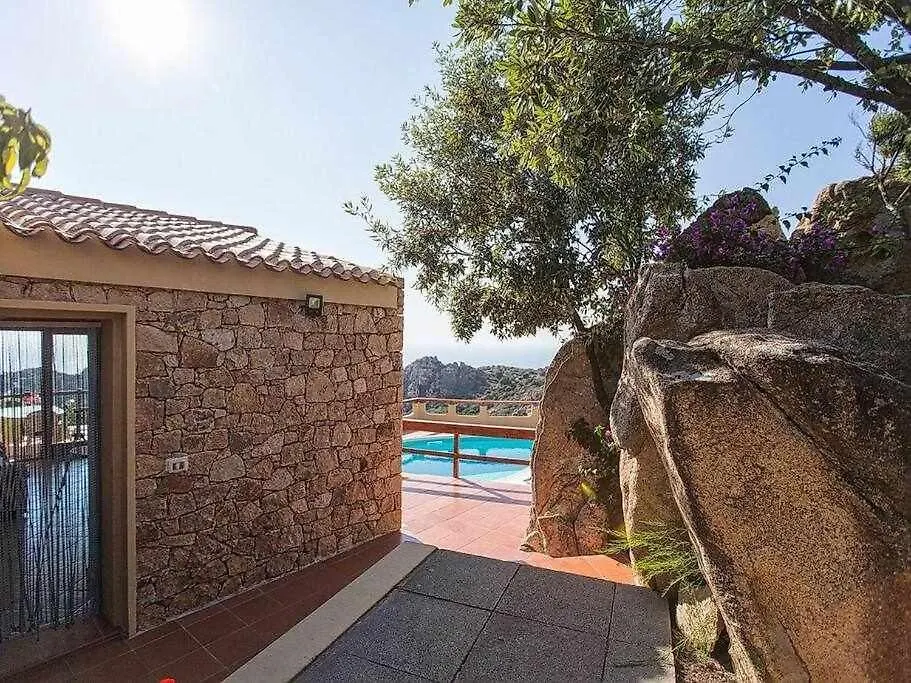 Costa Paradiso Villa Con Piscina Indipendente E Vista Mare Per 6 Persone  Costa Paradiso