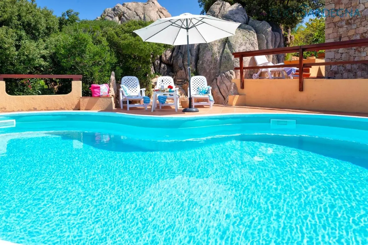 Costa Paradiso Villa Con Piscina Indipendente E Vista Mare Per 6 Persone  Costa Paradiso
