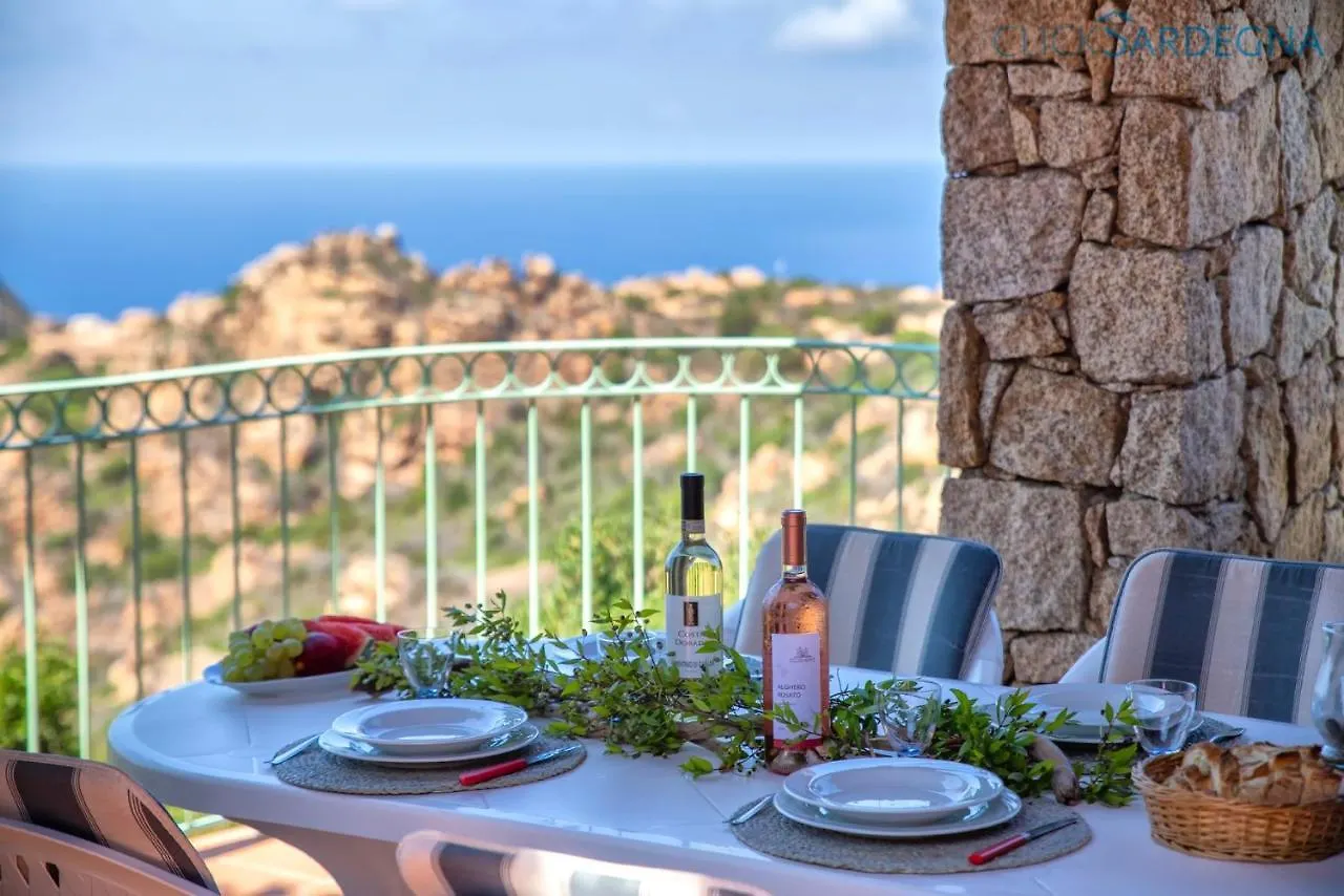 Costa Paradiso Villa Con Piscina Indipendente E Vista Mare Per 6 Persone  Costa Paradiso